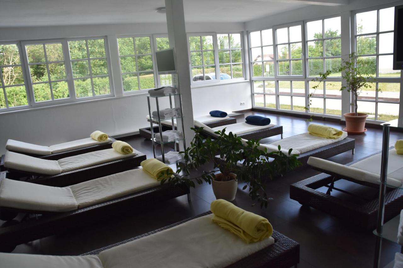 Wellness & Golf Appartment 5.9 Bad Bellingen Bagian luar foto